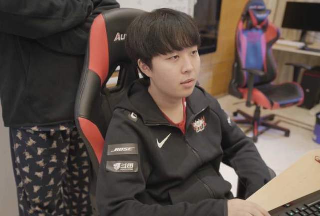 望进入具有 望进入具有